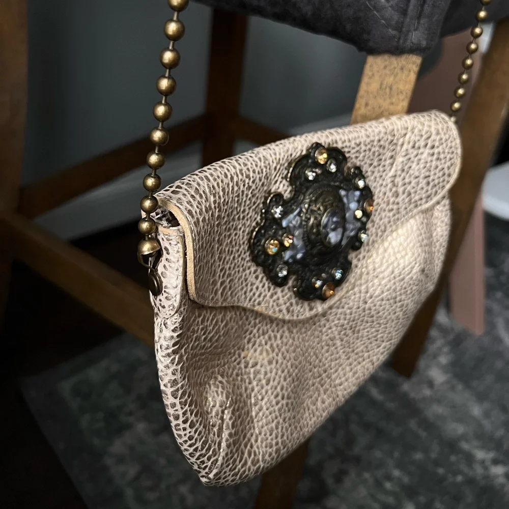 Leatherock Crossbody Bag - Picture 3 of 10